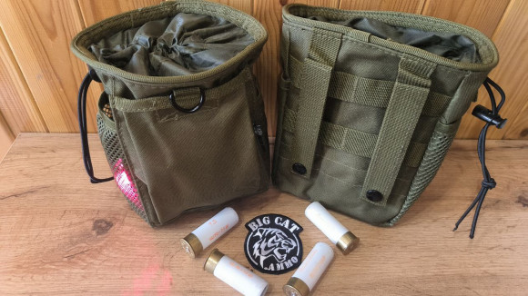 Універсальний підсумок органайзер для зберігання набоїв, протяжки до ствола, мастила для зброї тощо. На кріпленні молле