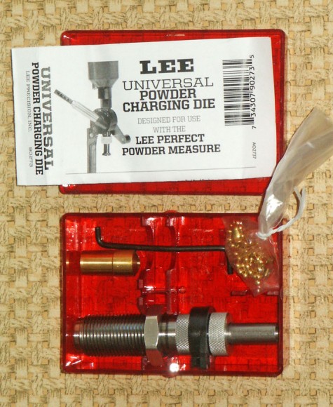 Матрица UNIVERSAL Powder CHARGING DIE Lee