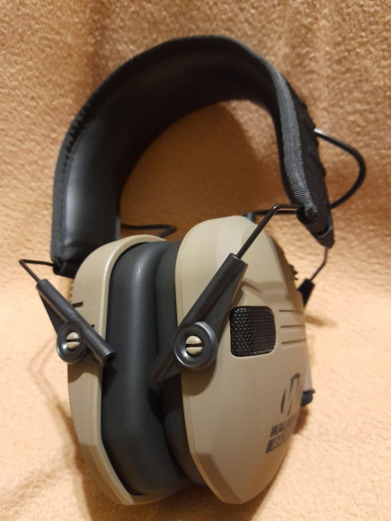 Захисні активні навушники Walkers Razor Slim FDE