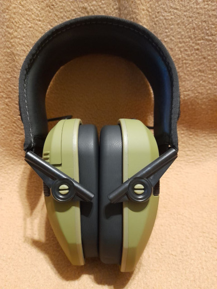 Захисні активні навушники Walkers Razor Slim Olive "Patriot"