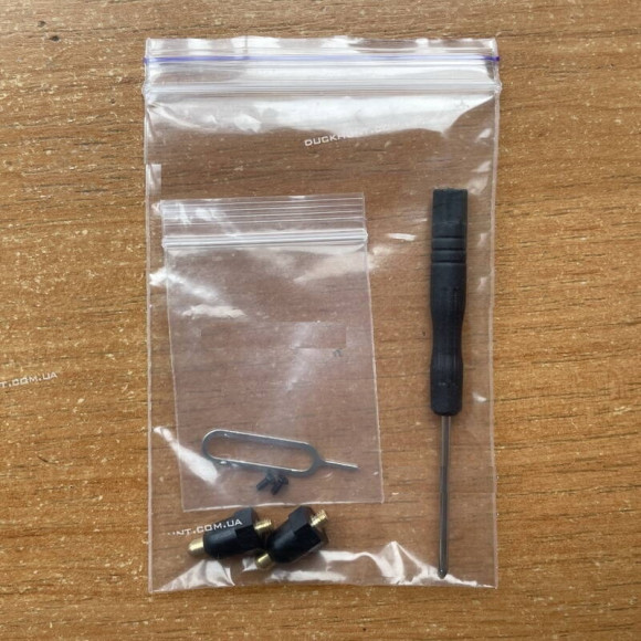 Набір контакти та гвинтики для GPS трекера ICAR 122