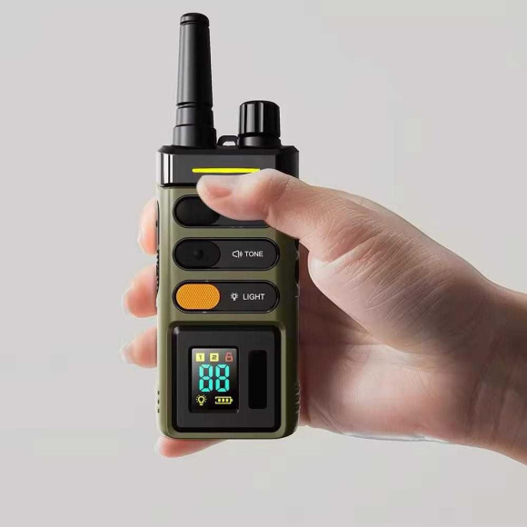 Електронашийник PatPet 625 з підсвічуванням. Радіус дії до 1500 м Електронашийник PatPet 625 з підсвічуванням. Радіус дії до 1500 м